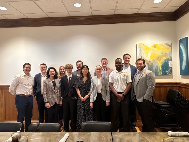 ggfyp's tweet photo. Our #ggfyp board of directors had the honor of having lunch with ND’s Lt. Governor, Tammy Miller.  

Ecstatic by the community we’re proud to create, the Lt. Governor said Grand Forks has the best Young Professional network in the state.  

#undyp #greatergrandforks #grandforksnd https://t.co/uygChdsYmG