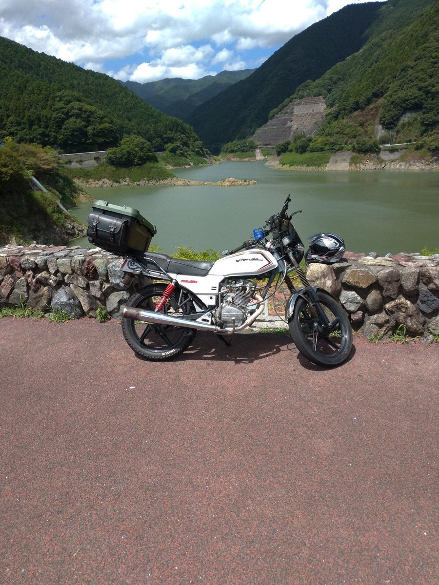 cgl125raizou's tweet photo. 有馬ダムぅ～。昨日の雨の影響で濁りまくり　#CGL125,#ツーリング,#有馬ダム https://t.co/3UkeIBNr1b