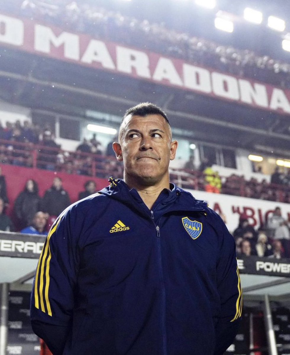 Y LA ALMIRONETA VA…