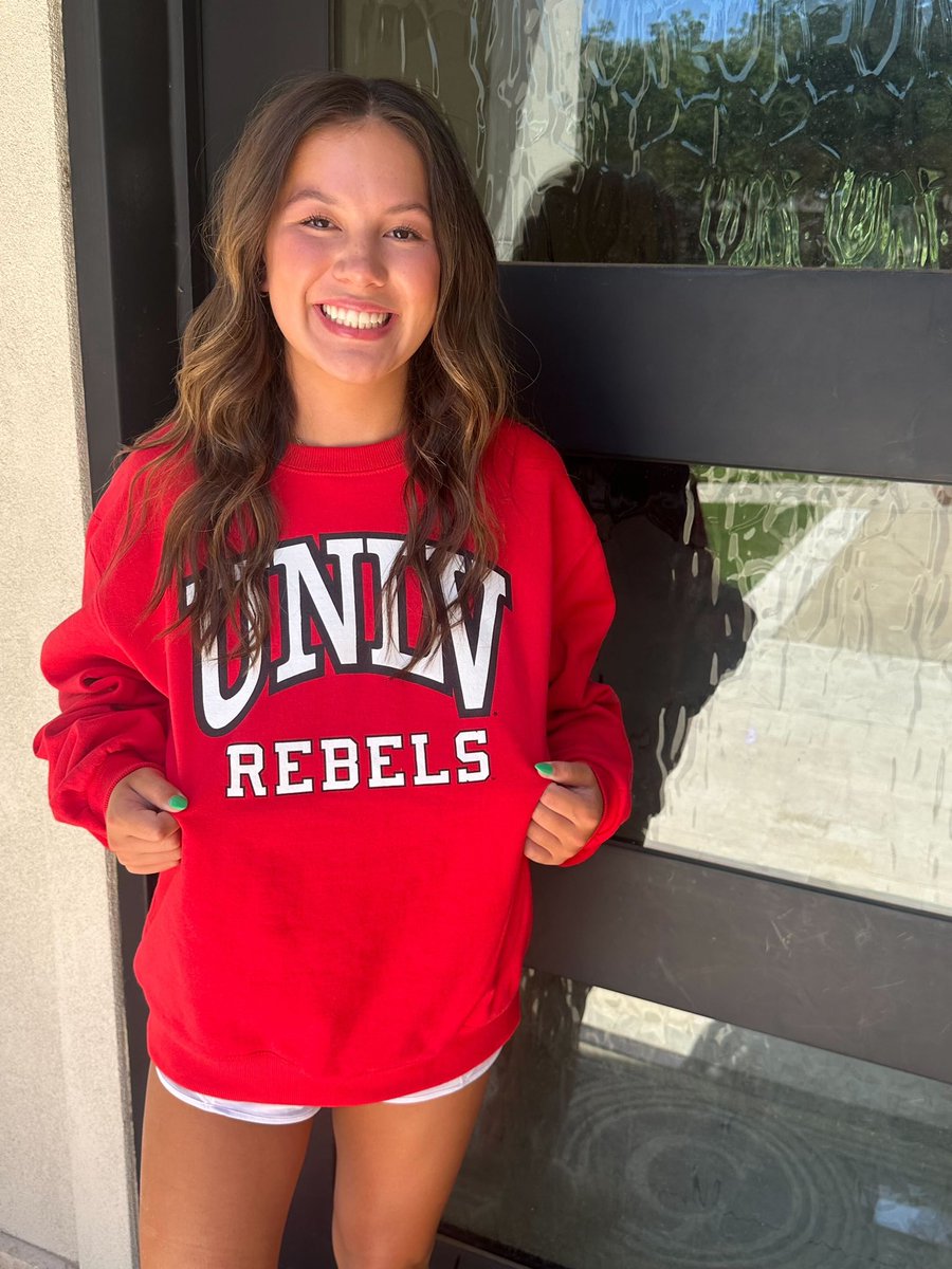 Congratulations to Sloan Cleveland on 17 National Green on her verbal commitment to play at UNLV!