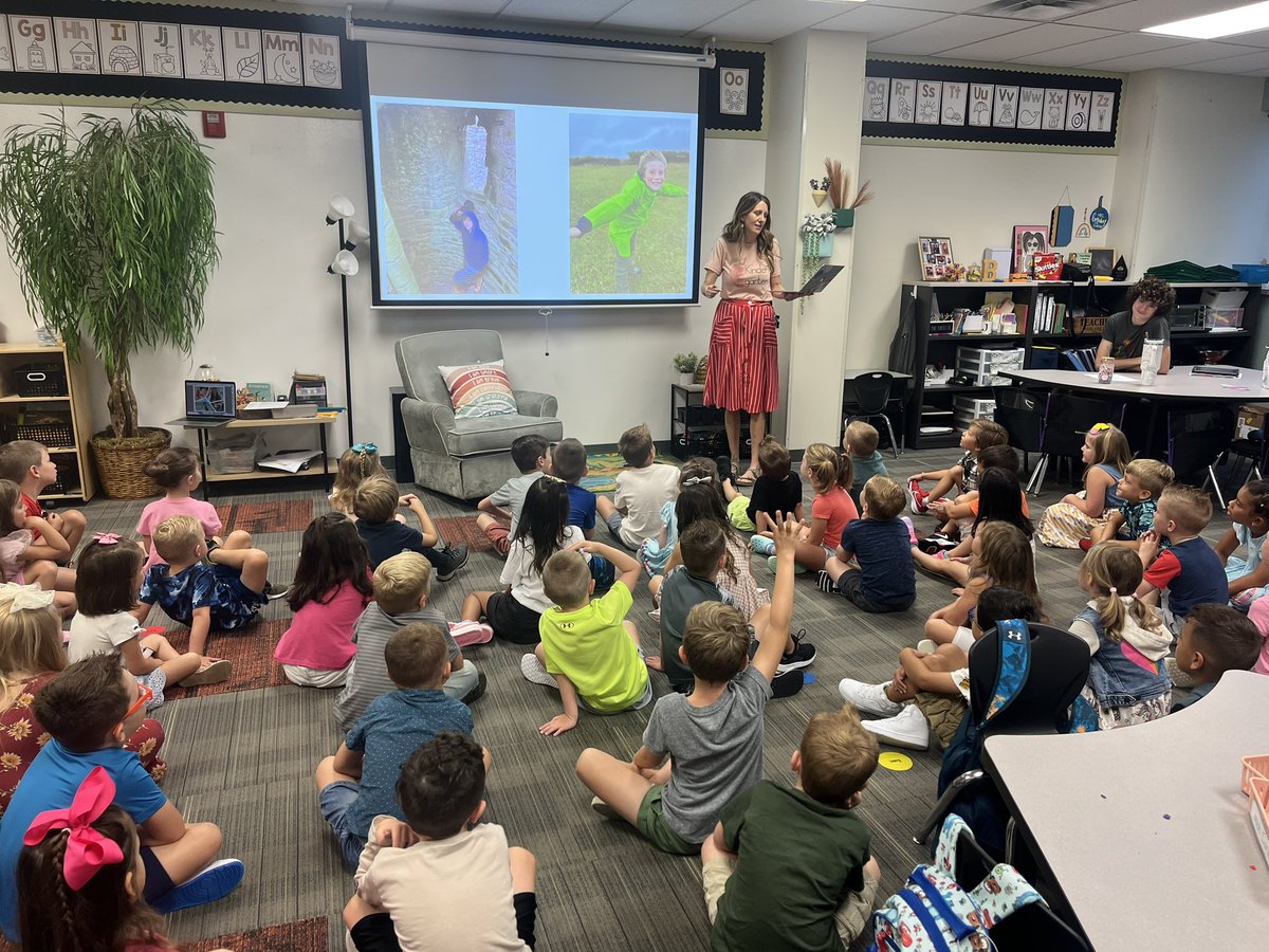 Studio K had an EPiC first day <a href="/EpicElementary/">EPiC Elementary</a> <a href="/KatieEllis208/">Katie Ellis</a> <a href="/LIBERTYSCHOOLS/">LPS53</a> #sharethegoodLPS
