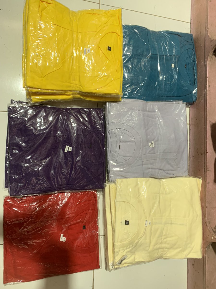 mabaundipp's tweet photo. Open PO kaos polos berbagai warna buat kaos dipomuda yaa ada berbagai ukuran, bahan adem, jahitan rapih dan tidak menerawang yaa.. yang mau atau tanya tanya bisa dm aku yaa start price from 55k https://t.co/QozMgZ1ml8