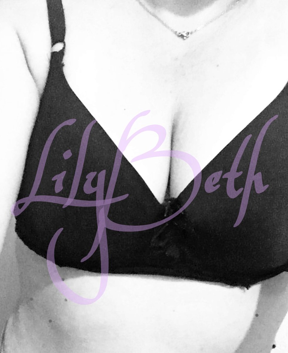 LilibethOnfa's tweet photo. @CesarYPucca1 @annorzxx0 Aqui mi aporte 🔥🔥🌡️
Mas en nuestro AZUL, link en mi bio papi!🤤🔥
#lencería #NSFW #Sexy
#onlyfansgirl #GoodGirl #Badgirl https://t.co/ouwQ6JRUFI