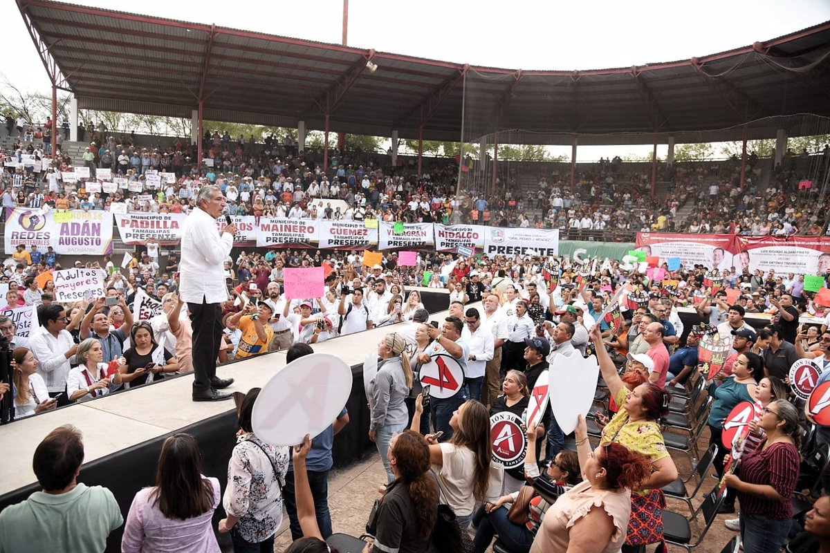 adan_augusto's tweet photo. Durante años nos dijeron que, en Nuevo León, nuestro movimiento no tenía nada que hacer.

Pero hoy Monterrey nos puso el ejemplo, y nos demostró que está del lado de la transformación y de la justicia social, en una asamblea alegre y emocionante donde nos acompañaron más de 15,000 compañeras y compañeros.

Me siento profundamente agradecido y comprometido con esta tierra trabajadora y honesta.