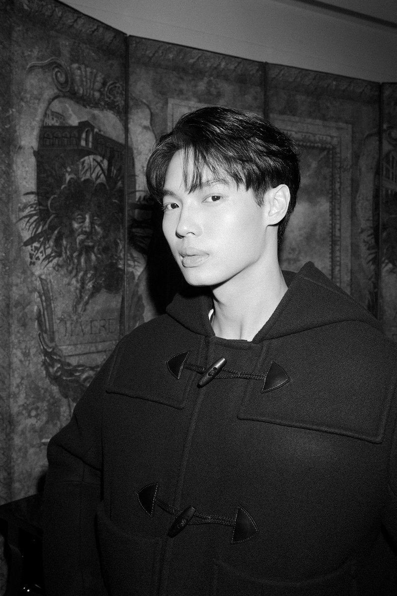 __opywpy__'s tweet photo. Full size pic and the Polaroid 😭😭😭😭😭😭😭😭
📌 https://t.co/K17sMygehd
cr. GQ Japan

#ไบร์ทวิน #bbrightvc #winmetawin https://t.co/YfQGe19bc5