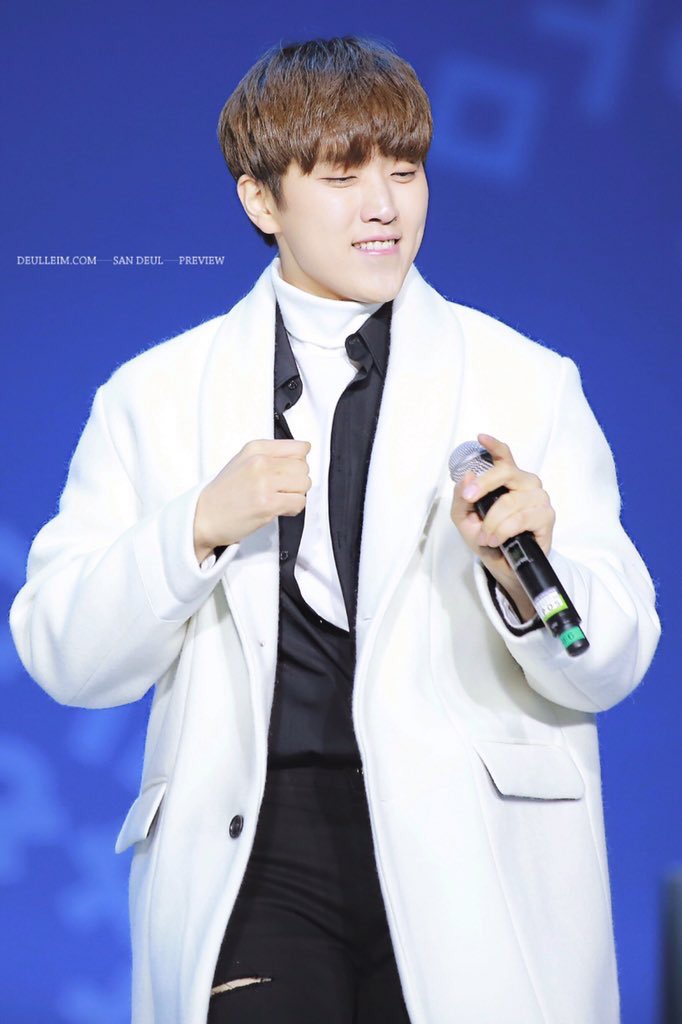 GC_omma's tweet photo. The Return of the King Sandeul !!!

#기다렸어_여름을_식혀줄_산들바람
#산들 #삼돌 #sandeul #비원에이포 #B1A4 https://t.co/Td4Bte91Cs