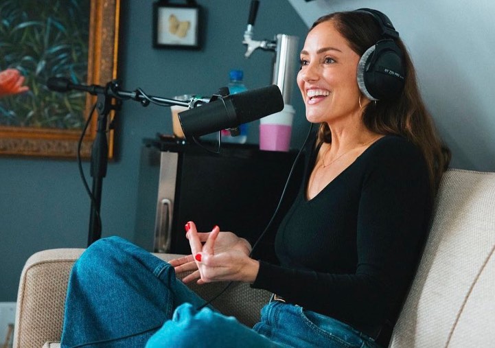 Huh, I go away for a while from this thing and it's changed from a bird to a X. Well then...

I've been told I needed to promote this to an extent. So, I ended up on a podcast at the Ringer to discuss my career in the ring and what I've been doing since.

It'll be out soon...