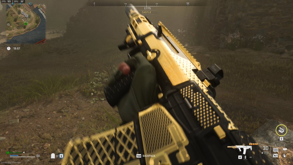 tschuligum1's tweet image. Wenn Harald Glööckler deine Waffe entwirft...  #Callof