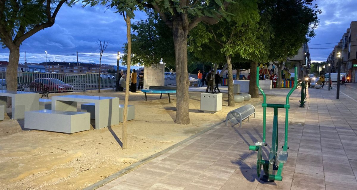 🔝#ProyectoEuroVértice
6 años de trabajo en la implementación de la estrategia #EDUSI de <a href="/AytoLasTorresC/">LasTorresdeCotillas</a> con importantes proyectos como el Parque de la Antena para conseguir una ciudad más amable con el clima, tecnológica, habitable, transparente y socialmente innovadora.