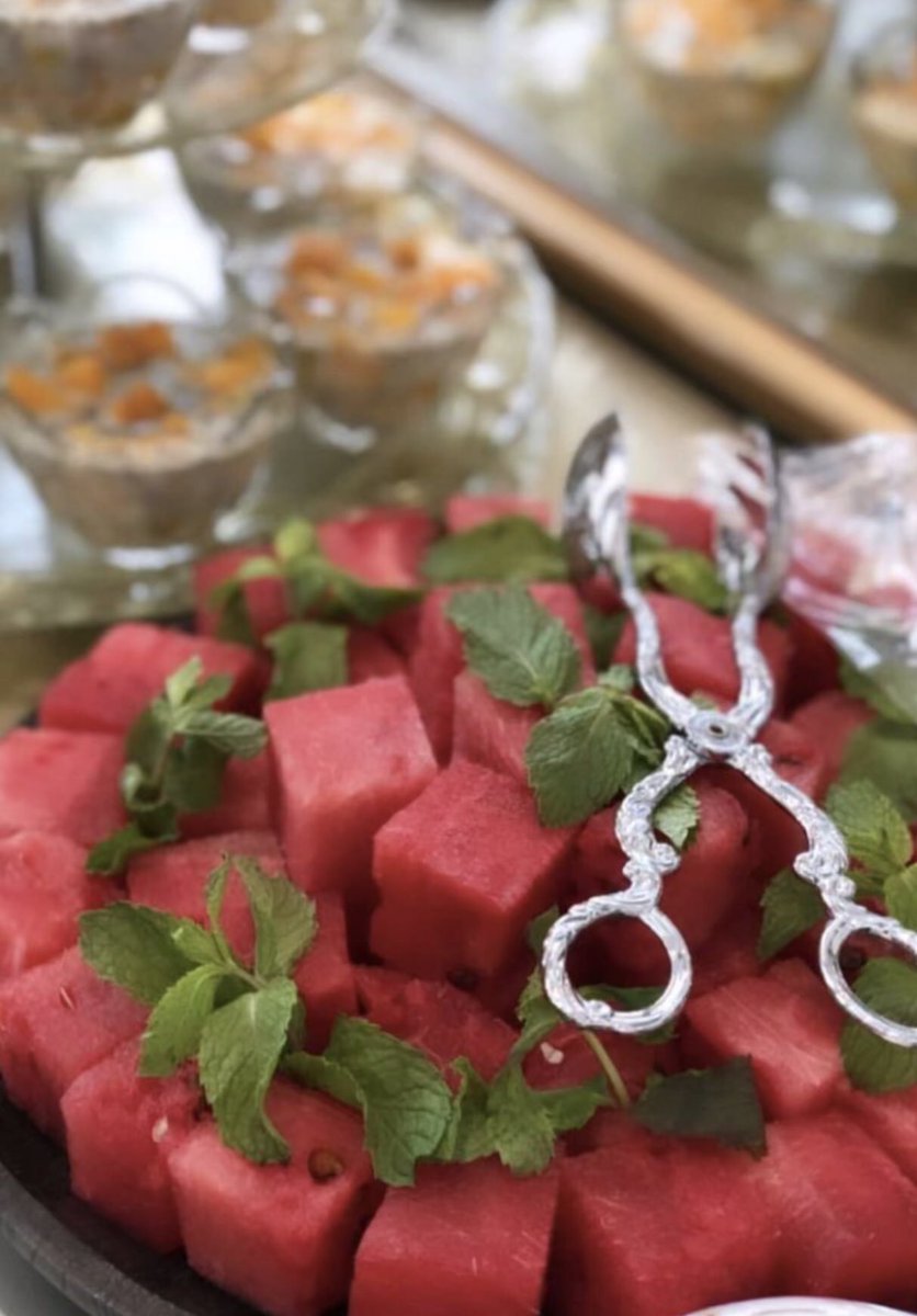 حدثني حدسي أن هناك ربيعًا سينبُت في صدري، وأني #امرأة ذات حظٍ عظيم♥️