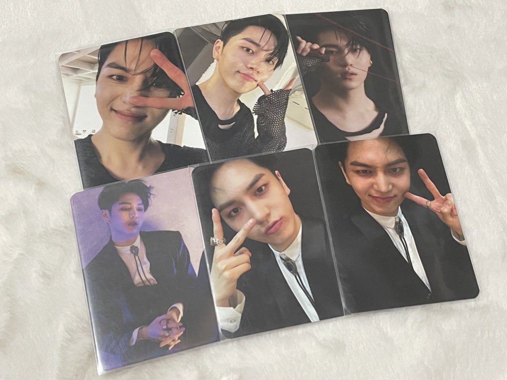 … wts lfb ࿐ #bunnanacart

𑁍 PENTAGON Kino PC
➳ Universe: The Black Hall (UTBH) Upside &amp; Downside Photocard SET with POBs
     ⤷ ₱3000

— free pf, lsf excluded
— can tingi except pobs
— don’t claim if sensitive
— will send condi through dm
— strictly no cancellation