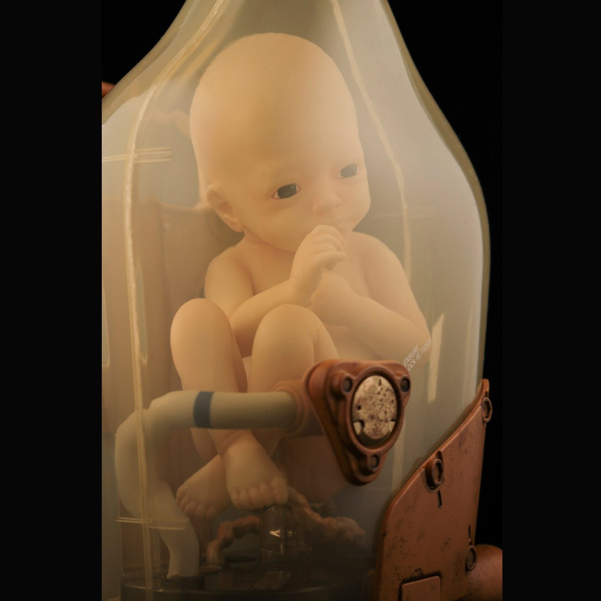 Nin_Nin_Game's tweet photo. 👶💼 Preorder Now, Death Stranding Fans! 💼👶
Reconnect the world with "Death Stranding: BB Pod 1/1 - 'Like' Ver" by Sentinel!
A must-have for all Bridges members out there! 🌉❤️
link 👉 https://t.co/flA7UCs6Bx
#DeathStranding #BBPod https://t.co/y9uzkW2sUU