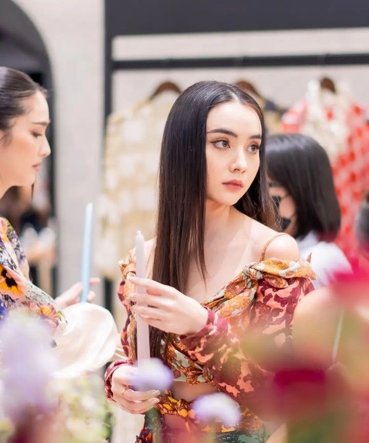 Mookdaonly07's tweet photo. สวย สวยที่สุด 👸👸
#มุกดานรินทร์รักษ์ https://t.co/q6JGRL8pV9