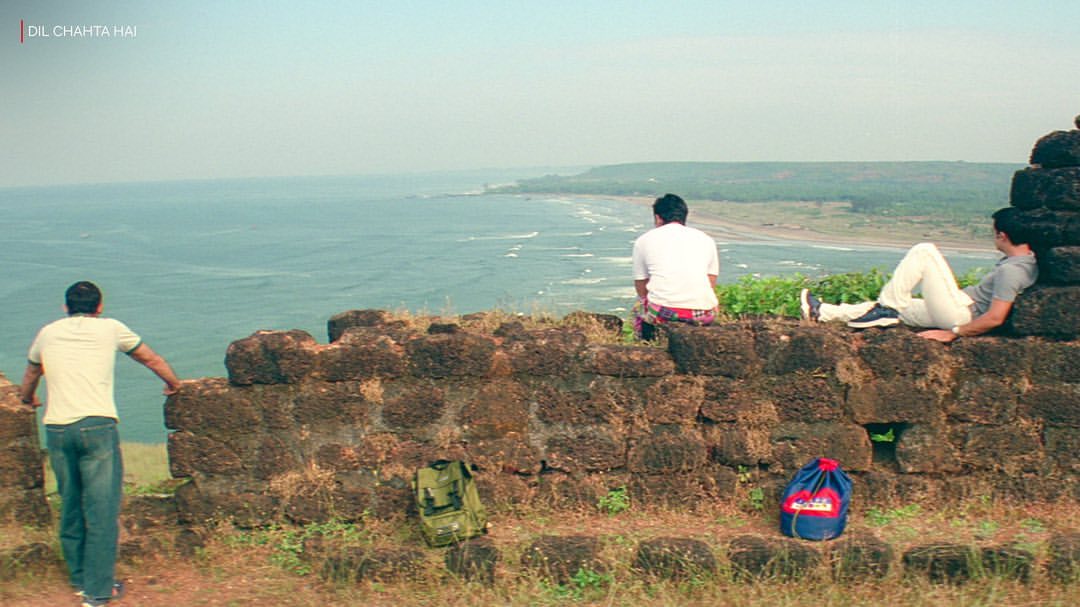 NetflixIndia's tweet photo. Happy anniversary to the first successful Goa trip in the history of Goa trips 🏝️❤️ https://t.co/H1hzfHgUxB