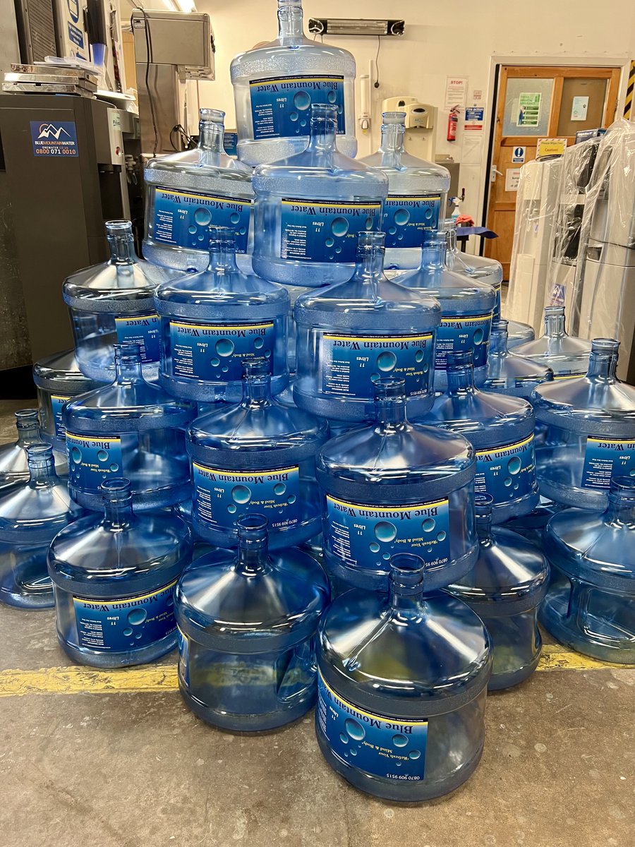 BlueMountainUk's tweet photo. We Blue Mountain Water have mountains of 11-18litres pristine bottles, that then gets taken to the springs that gives us our fresh revitalizing water that comes from a 100-metre deep borehole on the edge of the Ancient Charnwood Forest

#water #mountain #UnitedKingdom https://t.co/UqwYgAQSVW