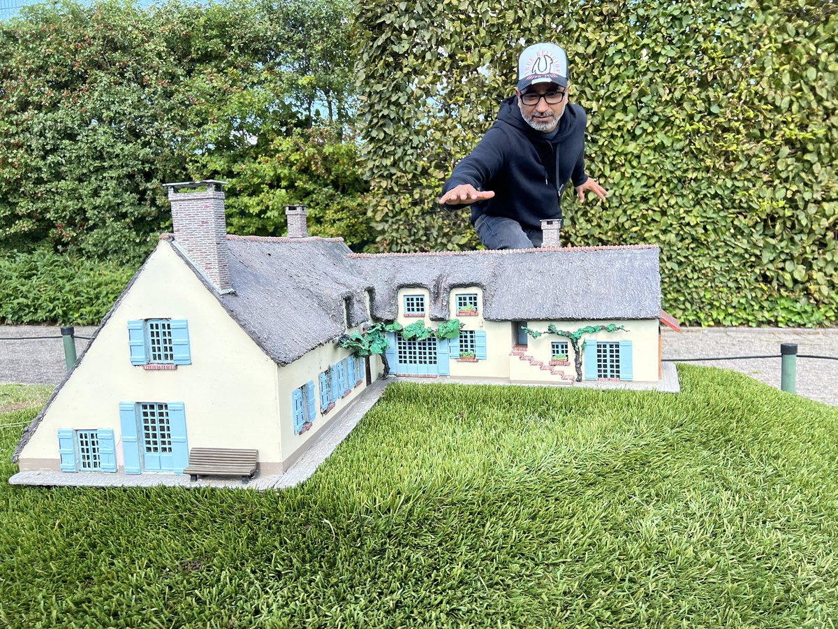 meranaranbir's tweet photo. #minieurope https://t.co/evF7kN2W40