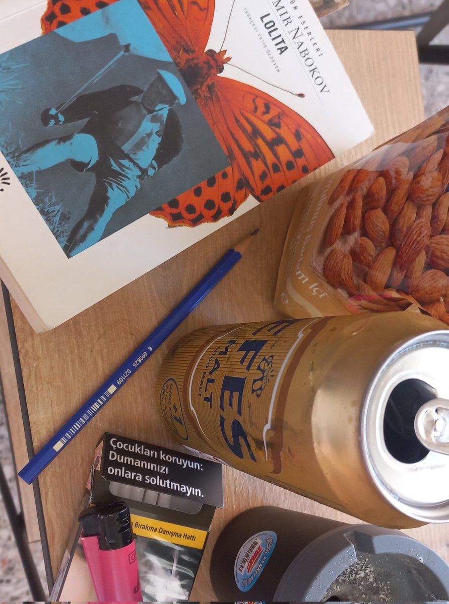 Herkes Gider Yeğen sen keyfin ve kahyasi kalirsin işte tam da bu yüzden nazdraveeee 

Ev hanimligi denemeleri mod 1  ahahaahahah