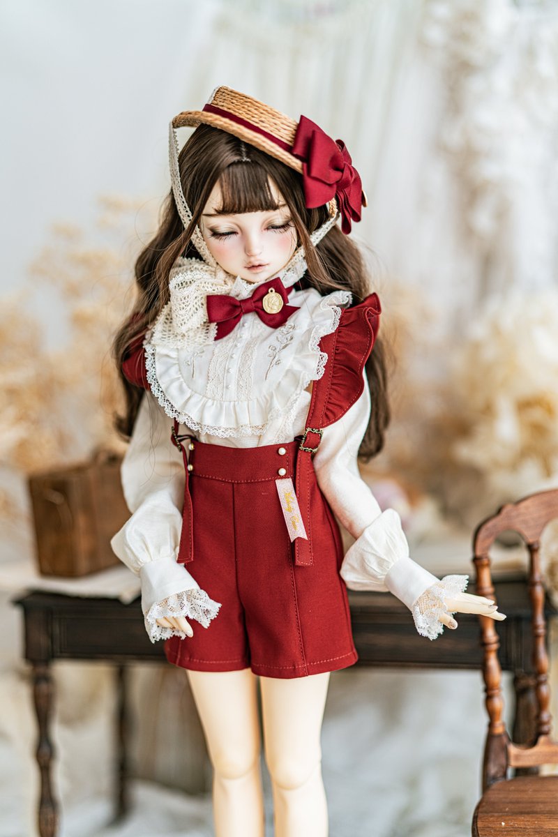 aiyu931028's tweet photo. Rose boy Ver.🥀

sdgr女の子着用イメージ

全体的に緩めで、パンツのサスペンダーも少し長いですが、男の子の可愛い感より、少し大人しくみたいな感じとなります💗

こうゆう感じがokな方もぜひよろしくお願い致します✨ https://t.co/apBqJJiYov