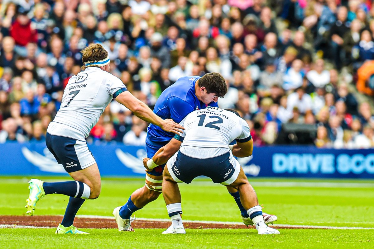 "Parmi les joueurs polyvalents il y a Paul Boudehent qui peut évoluer au centre" a déclaré Fabien Galthié en conf'... 
Une nouvelle corde à l'arc du #XVdeFrance ? 🏹
