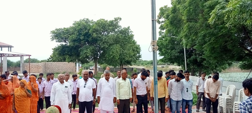 SM_MGNREGA_SRN (@mgnregasur) on Twitter photo આજરોજ દસાડા તાલુકાના વડગામ ગામે "મારી માટી મારો દેશ"કાર્યક્રમ અંતર્ગત વડગામ ગામે અમૃત સરોવર પર માટીયાત્રા, શીલાફલક નું અનાવરણ, વીરો કો વંદન, વસુધાવંદન, રાષ્ટ્રધ્વજને સલામી, ગ્રામસભ કાર્યક્રમો ગ્રામજનોની બહોળી હાજરીમાં થયા. <a href="/mopr_goi/">Ministry of Panchayati Raj, Government of India</a> <a href="/CollectorSRN/">Collector Surendranagar</a> <a href="/MgnregaGoi/">Mahatma Gandhi NREGA GOI</a> <a href="/MGNREGAGujarat/">Gujarat MGNREGA</a> આજરોજ દસાડા તાલુકાના વડગામ ગામે "મારી માટી મારો દેશ"કાર્યક્રમ અંતર્ગત વડગામ ગામે અમૃત સરોવર પર માટીયાત્રા, શીલાફલક નું અનાવરણ, વીરો કો વંદન, વસુધાવંદન, રાષ્ટ્રધ્વજને સલામી, ગ્રામસભ કાર્યક્રમો ગ્રામજનોની બહોળી હાજરીમાં થયા. <a href="/mopr_goi/">Ministry of Panchayati Raj, Government of India</a> <a href="/CollectorSRN/">Collector Surendranagar</a> <a href="/MgnregaGoi/">Mahatma Gandhi NREGA GOI</a> <a href="/MGNREGAGujarat/">Gujarat MGNREGA</a>