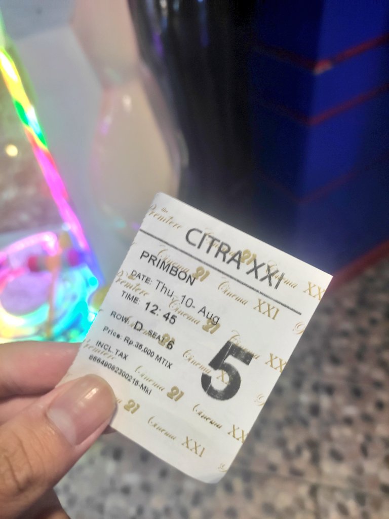 noturbusiness_9's tweet photo. #hreview Primbon (2023)

Horror dibalut drama yang menarik dengan unsur kepercayaan Jawa, mari review film Primbon. https://t.co/iFKe0GQ8hM