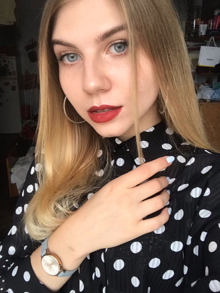 Good morning, Fam ❤️☀️
I didn’t get enough sleep at all tonight, so I’ll still rest and paint a new picture 😌
#NFT #NFTs #NFTCommunity