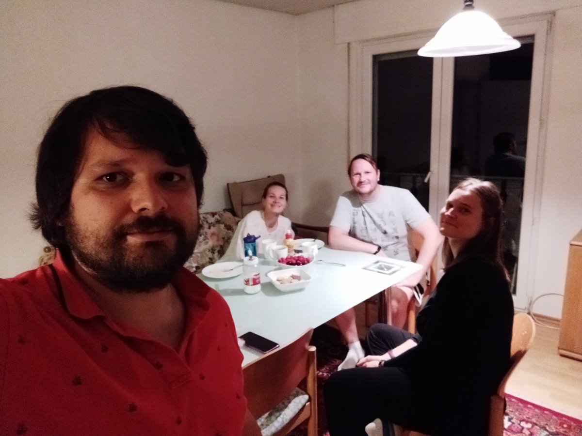 К нам в Хайльбронн приезжали гости, мой коллега по Зюзино. Было приятно пообщаться. 
Если кто-то окажется в наших краях, пишите, буду рад встретиться.