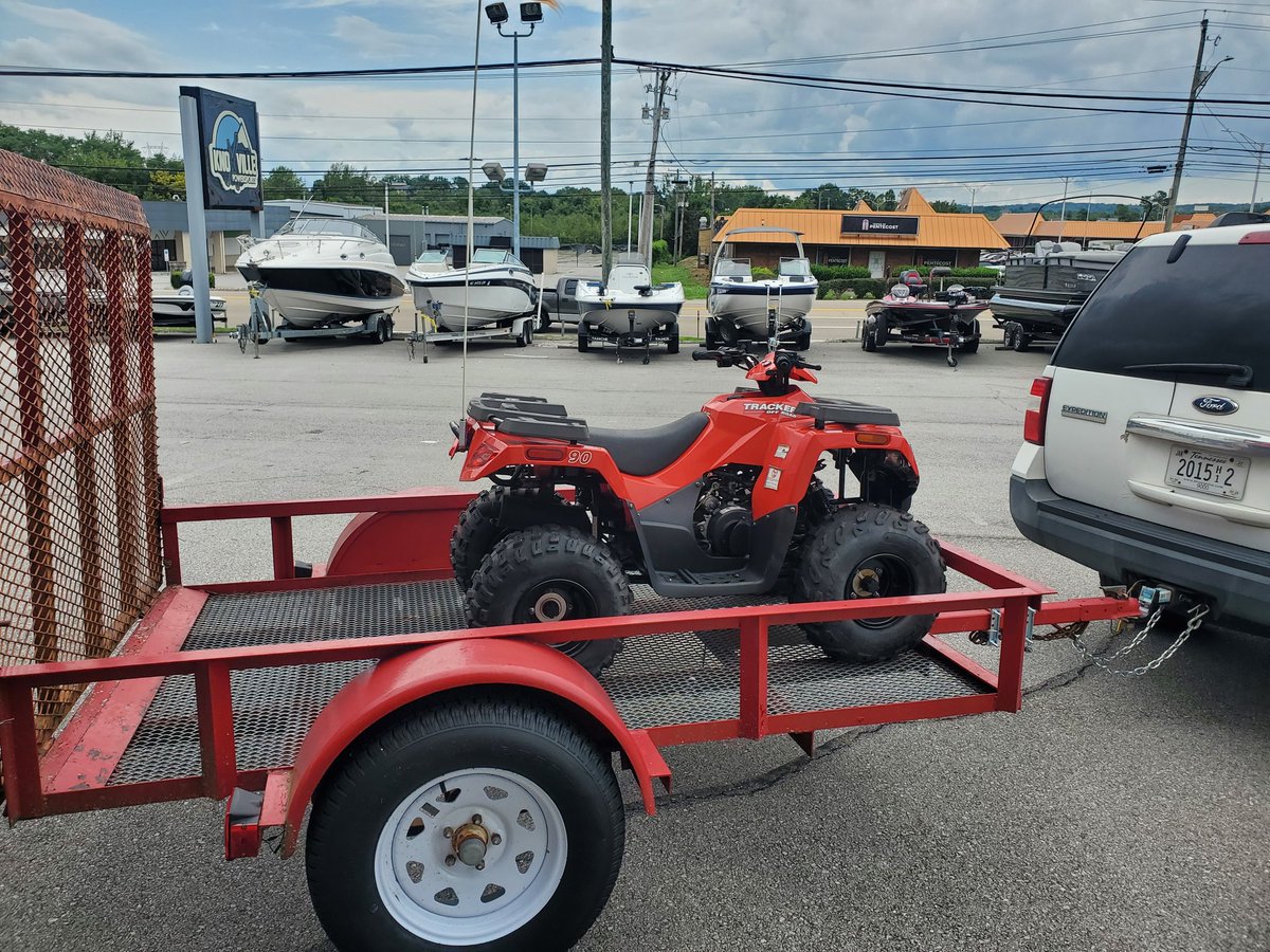 bigwhyte00's tweet photo. Not a bad day selling utvs. Blessed to have a job and take care of hard working people. If anybody needs a side by side come see me at knoxville powersports..I got you. 
Blessed up
Prayed up
Grindmode
Letsgetit https://t.co/9Wnmn0lgPs