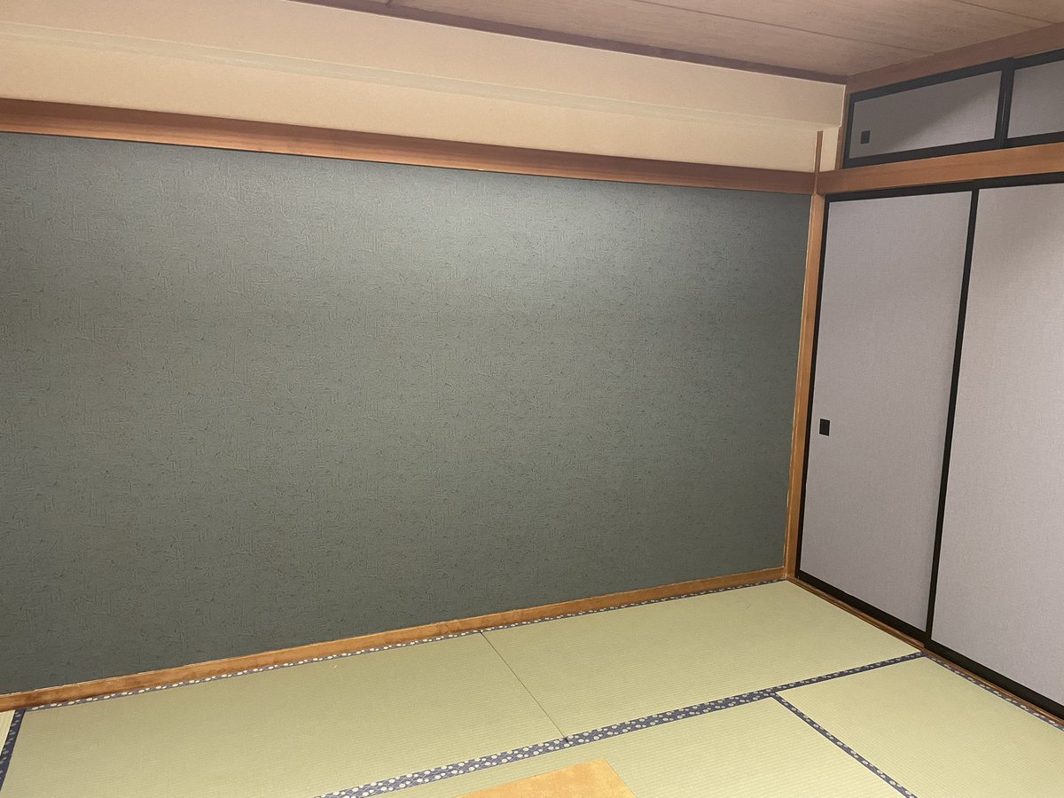 sagagrace1's tweet photo. こんにちは_(:3 」∠)_
久しぶりの更新となります🙇‍♂️
暑い日が続いていますが、皆様お元気でしょうか？（���ω＾）

当館は現在「畳」とお部屋の「壁紙」を新調中です！
新しい畳の匂いと、お部屋ごとに違う壁紙を是非お楽しみ下さい！＼( 'ω')／ﾊﾞｯ
#嵯峨グレースホテル https://t.co/mSFuWhFBVz
