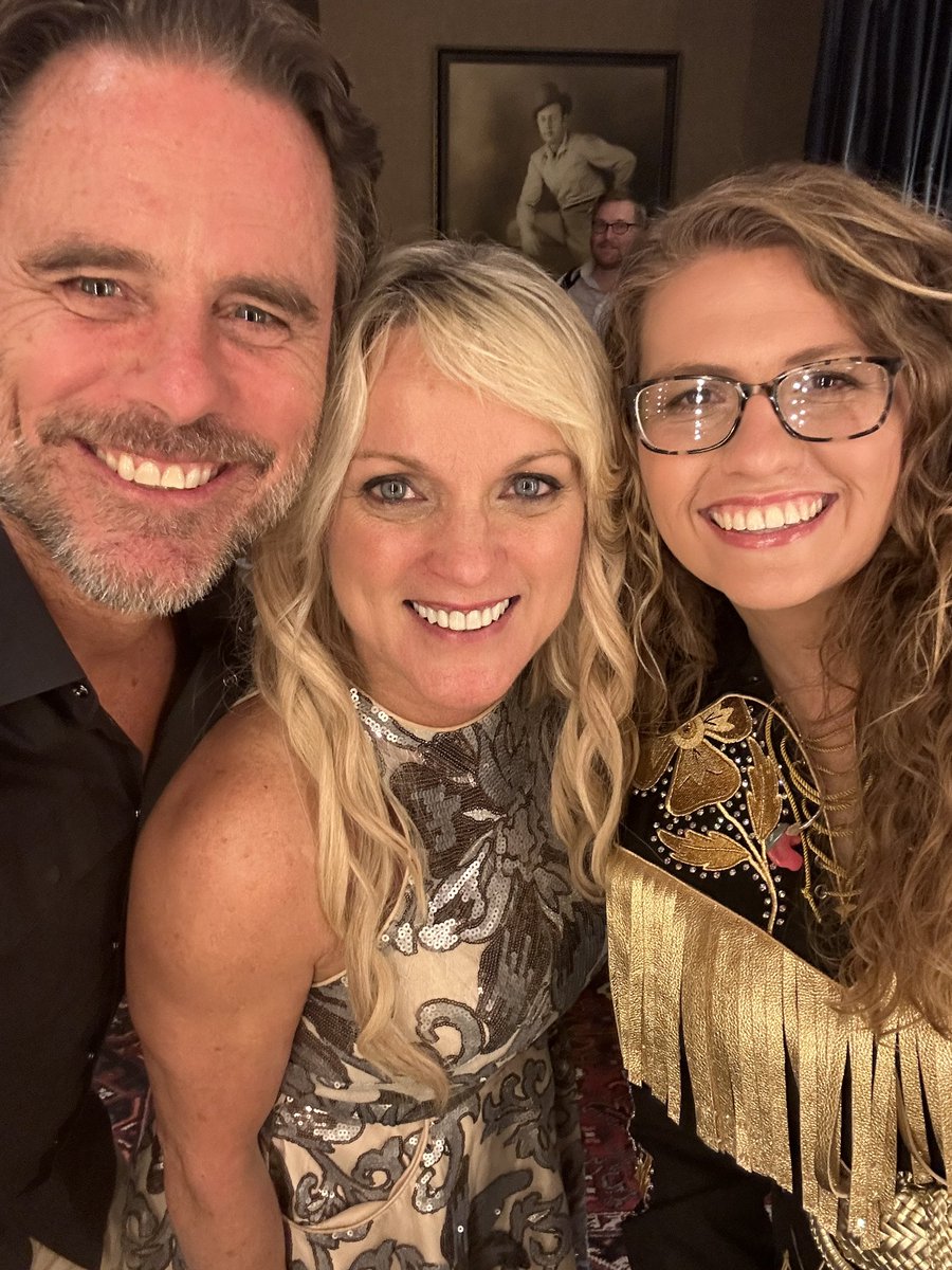 Fun night at the Grand Ole <a href="/opry/">Grand Ole Opry</a> !! <a href="/CharlesEsten/">Charles Esten</a> -playing songs from his debut album   &amp; Mary Rachel /debut artist tonight @TheKodyNorrisShow !!  See you back at the #Opry on Thursday 8/10 Grand Ole Opry 8/12 Richmond MN - #RhondaVincent &amp; The Rage rhondavincent.com