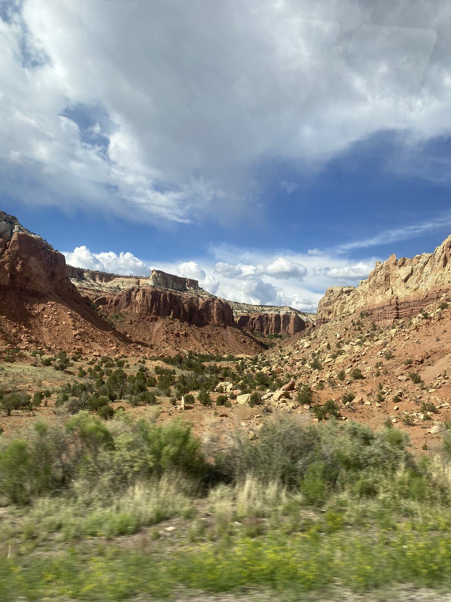 AndrewB50374387's tweet photo. Exposed bedrock can be seen on some mountaintops, along rocky coastlines, in stone quarries, and on plateaus. @MrBeelerScience https://t.co/gJKwBIu37e