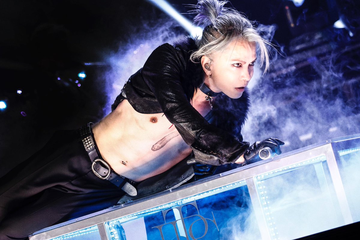 hyde_addict's tweet photo. はいどの日❤️
HYDEさん大好きです❤️

曲どれも好きで悩む😂
#ShallowSleep
#Mission
#KissofDeath
#BelievinginMyself
#MadeinHeaven
#FinalPiece
#evergreen
#Hello
#HIDEAWAY
#GlamorousSky
#TheAbyss
#SecretLetters

#HYDEの日
#はいどの日
#810の日 https://t.co/FtOkfGNNgO