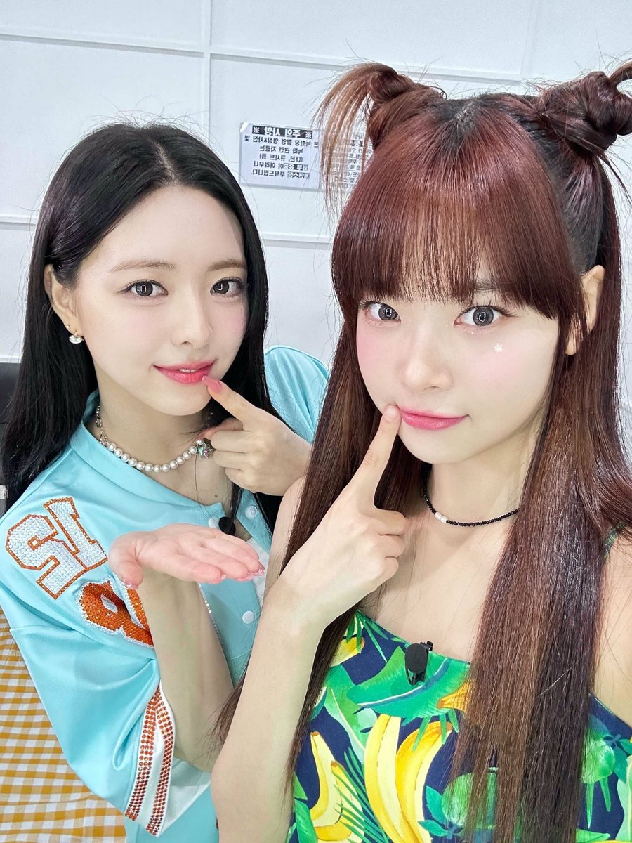 은채의 스타일기 tweet media