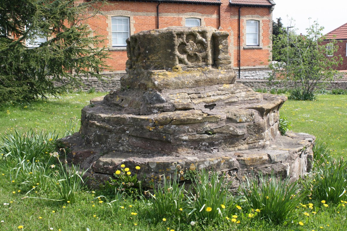 Church of St. Mary, North Petherton, Remains of churchyard cross. C15. 2 octagonal steps; square socket with octagonal upper bed, angle shafts, quatrefoil on each face. Shaft and head missing. #NorthPetherton #Somerset #cross #churchyard #AncientMonument