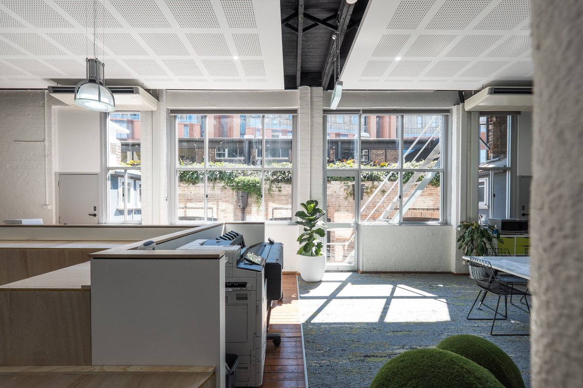 leaf_arch's tweet photo. Research proves that sunlight exposure boosts energy, similar to drinking a cup of coffee but without caffeine. Sunlight exposure combined with fresh air in a workplace can help deepen focus, enhance performance and support circadian rhythms and wellbeing. https://t.co/kYzsBh3pMR