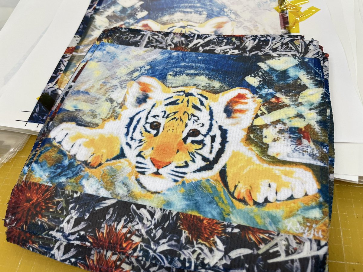 ハンカチ作成しました✨
#同人工房