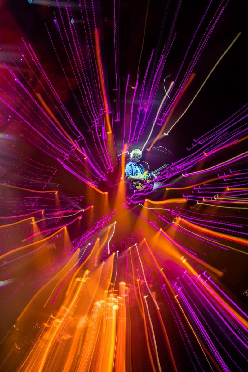 walsh1032's tweet photo. This @phish 7/30 first set is a good time
#SoStupendous #SurrenderToTheFlow
βοΈ βοΈ βοΈ
https://t.co/8rAO50xTnQ
πΈ: Rene Huemer https://t.co/WNJGEb6ebz