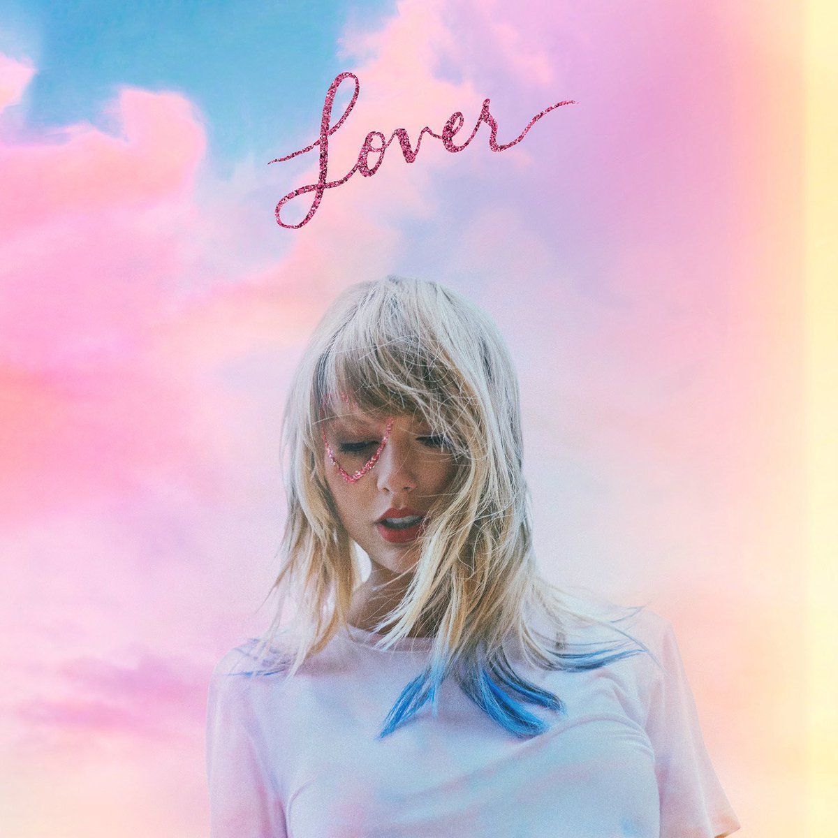 PopBase's tweet photo. ‘Lover’ by Taylor Swift returns to #1 on US iTunes albums chart, four years after release. https://t.co/RiuxmKzkkN