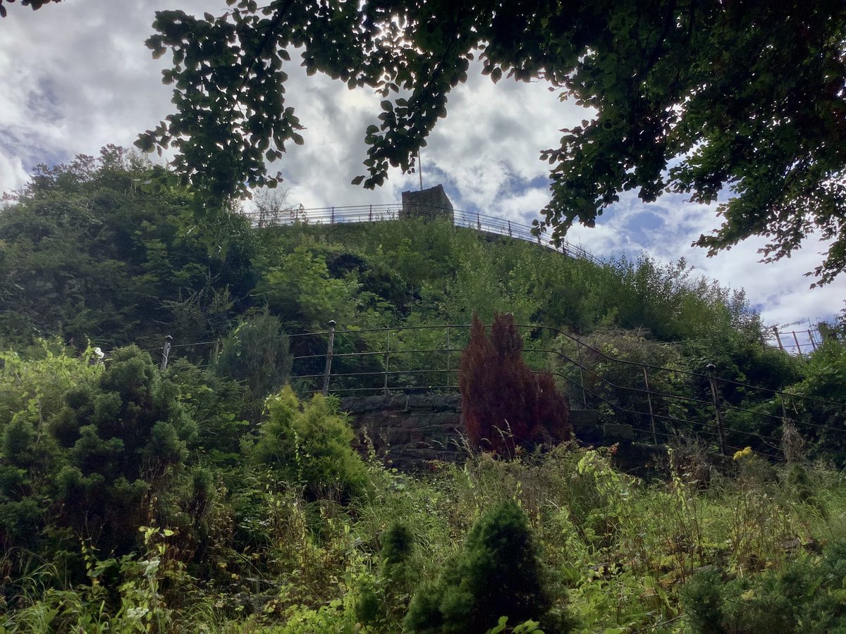 Clitheroe Castle in Lancashire, a 12th century castle that has dominated the skyline of Clitheroe for over 800 years, and today provides a spectacular visit amongst the picturesque Ribble Valley. @ClitheroeCastle @LancsRetweet @FORLancashire @LancashirePics