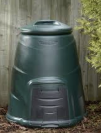 noelenen's tweet photo. Anyone know supplier/Ministry w #compostbins from Twn Councils? Want to buy at subsidised rate for network, told only fr residents bt Sigatoka, Rakiraki, Nadi no bins.Only Lautoka.
Anyone w leads? Diff of $35 to $130!
#JustFixes #GrowOurFood @slrabuka @bimanprasad @lyndatabuyaMP https://t.co/o5Anrxxqi5