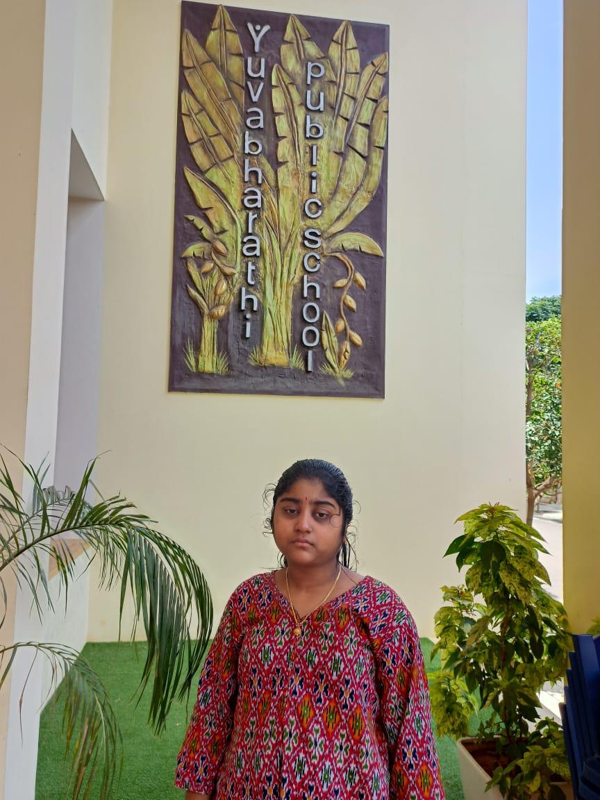 AshishThatte's tweet photo. Such an inspiring story GV Oviya! She just cleared foundation exam. She is special because she has no vision in her eyes. Salute to this young lady and best wishes for future. @PMOIndia @nsitharaman @DrBhagwatKarad @ICAICMA @CMAPappan. Thanks TCA Prasad Sir for giving info https://t.co/kFKIrqUmgd