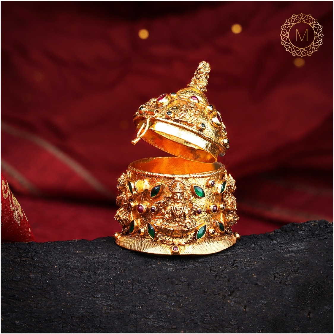 mayukasilver's tweet image. This Exquisite kumkum Bharina is a symbol of Timeless Culture and Beauty.

SKU : SKB40

For Enquires, Please Contact: 7095556664
.
.
#mayukasliverjewellery #SilverJewellery #silverarticles #secunderabad #hyderabad #bridesofhyderabad #silver925 #kumkumbharina #kumkumbharani