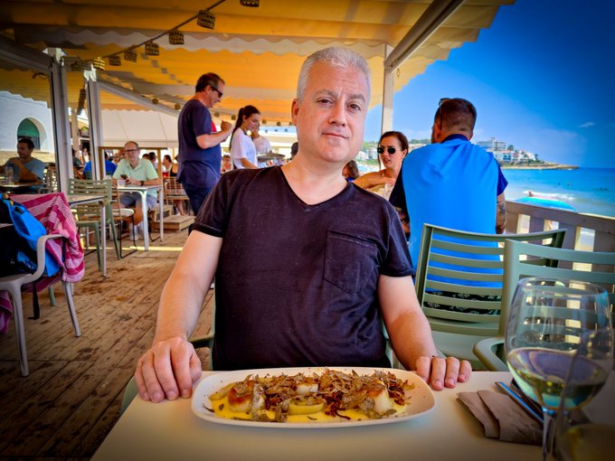 Disfrutando del Verano con otra de mis grandes pasiones (a parte de follar) que pod&eacute;is adivinar por estas<a href="/tag/mvsales"class="tags"><span>#mvsales</span></a>