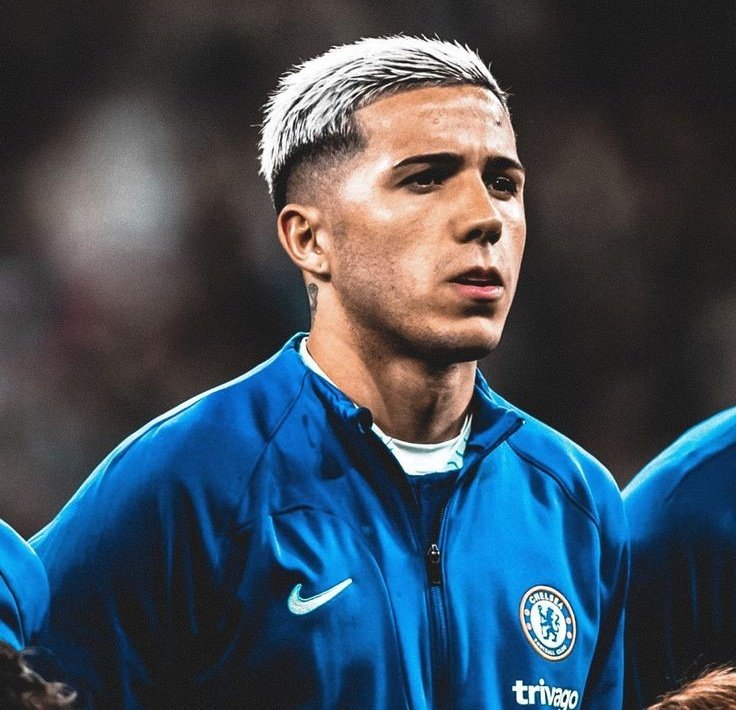 messghostxi's tweet image. “Win or lose, the passion for football never fades. 🔥 #footballpassion”