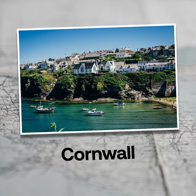 VMO2News's tweet photo. We’re improving our network at British holiday hotspots as two thirds of Brits plan a staycation this summer 🏖️🧳

To improve coverage across holiday hotspots, we’ve readied more than 72,000 postcodes across the UK with upgraded connectivity 📱

Swipe through the locations 👇