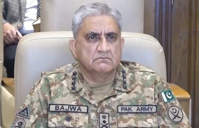 امریکی جو کہتے تھے کہ انکو پیسے دو تو یہ اپنی ماں بھی بیچ دیں 
باجوہ جیسے لوگوں کے بارے ہی کہتے تھے
زرداری نواز فضلو تو جرنیلوں کے مرہون منت ہیں