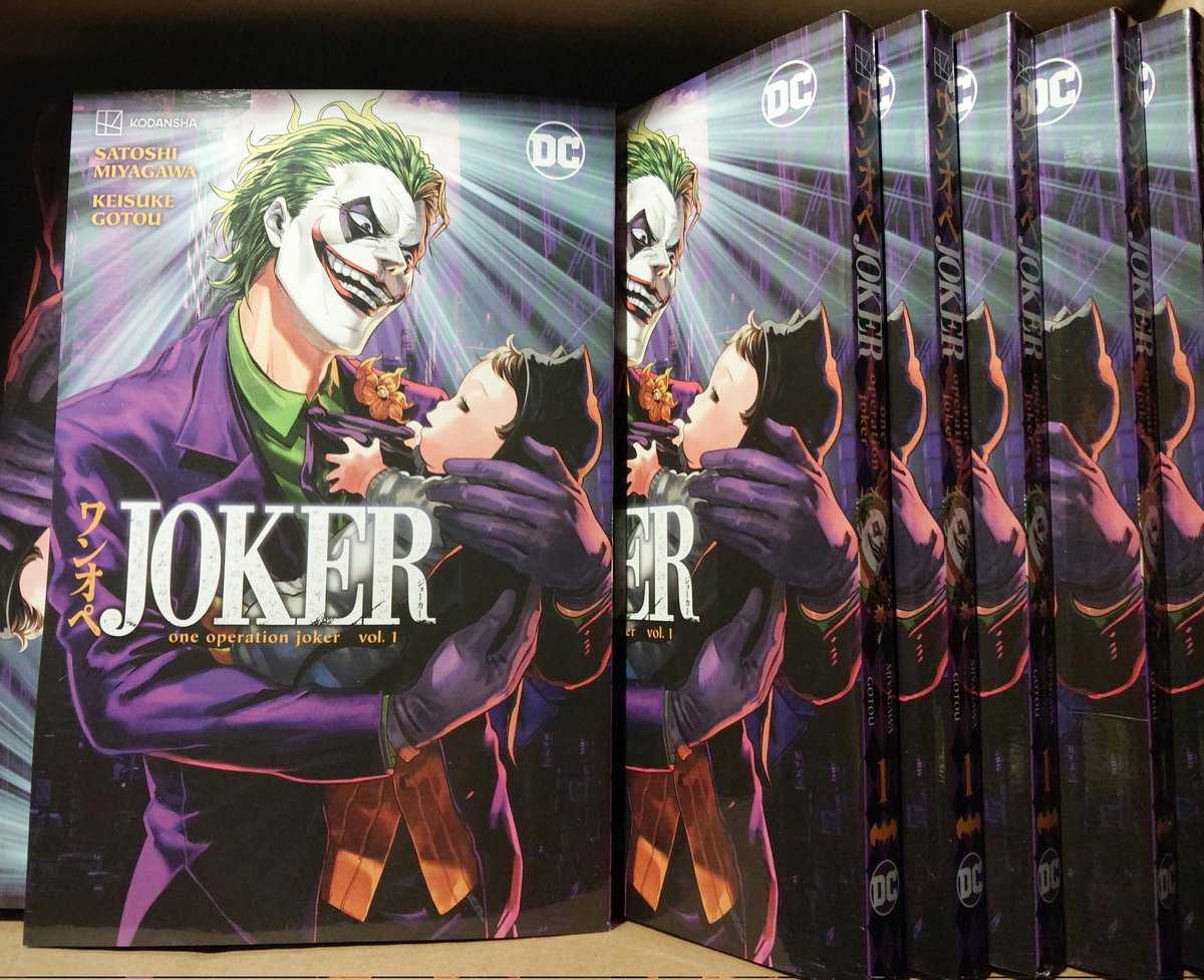 英語版の【ワンオペJOKER】の献本届きました🦇🃏 9月発売です～ 日本の漫画の読み方も載ってます‼️✨