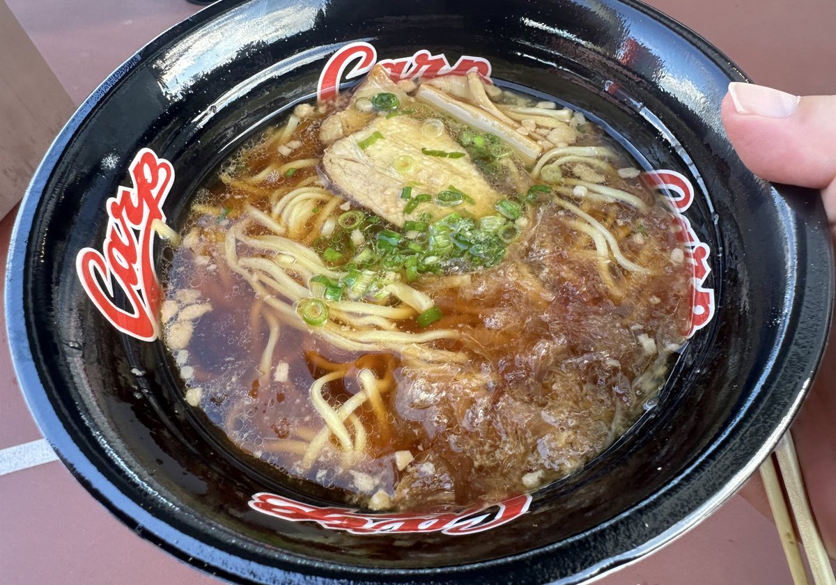h_megurmet's tweet photo. #ブログ 更新しました🍜
広島市南区南蟹屋『#CMEN』を訪問
詳しくはこちら⤵︎
https://t.co/bdu4Oepexo
#MAZDA #Zoom-Zoom #スタジアム広島
三塁側17番
老若男女、万人受けする
本格尾道ラーメンがいただけます
#ラーメン
#ラーメン好きと繋がりたい https://t.co/l0iKH0uike