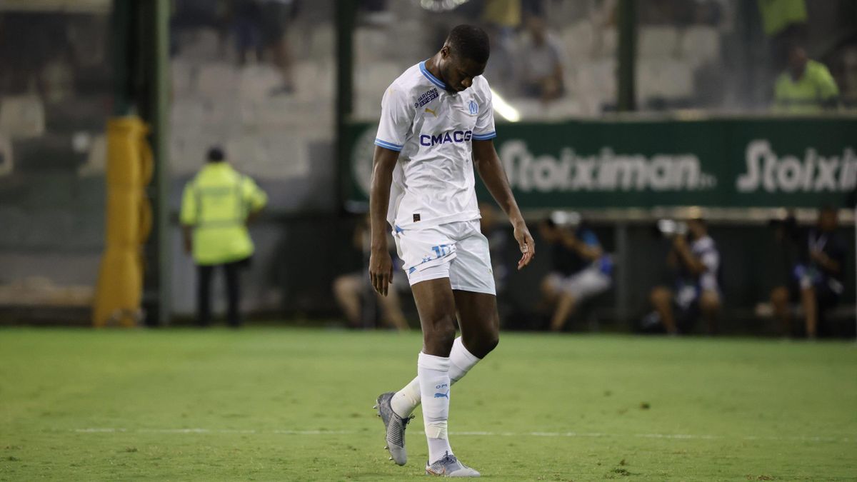 FadadelOM_'s tweet photo. Question : Geoffrey Kondogbia a eu la pire note (2.5/10) par Foot Mercato après son match face au Panathinaïkós. Selon vous, cette note est méritée ? #TeamOM #PANAOM 

❤️ : Oui

🔃 : Non https://t.co/jbfekeyPbx