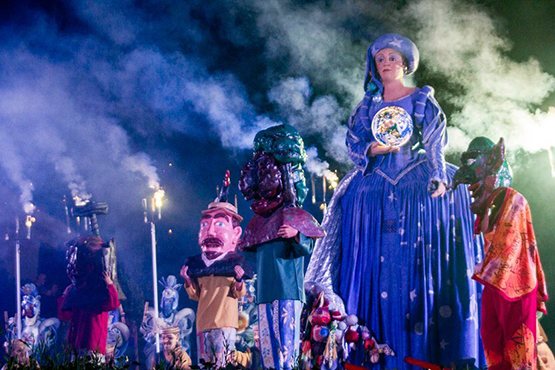 stllhortons's tweet photo. 💙 El @terrazel torna per la #festamajorsllh2023.
🔥💥 Com cada 10 agost avui gaudirem d’aquest espectacle declarat com a Patrimoni Cultural.
🤩 El #Terrazel2023 començarà a les 23 h i la façana de l'Ajuntament de #stllhortons es tenyirà de color blau per a celebrar-ho!
#SLLH https://t.co/743i2iFqMN